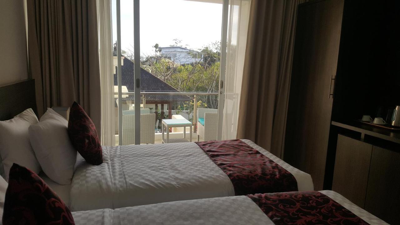 Hotel Adhiloka à Uluwatu Extérieur photo