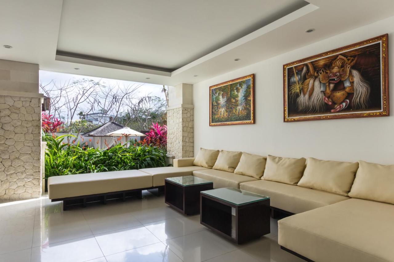Hotel Adhiloka à Uluwatu Extérieur photo